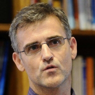Antony J Williams